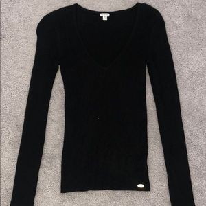 Black Guess V neck sweater